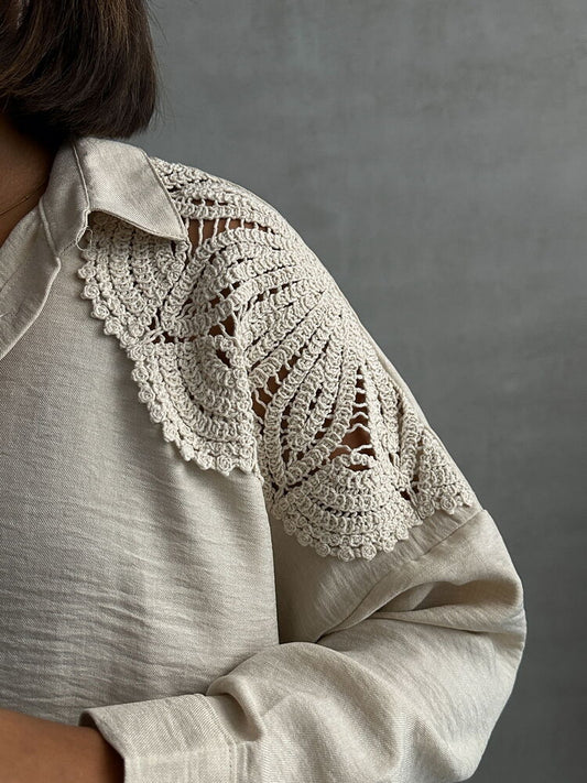 Chic Lace