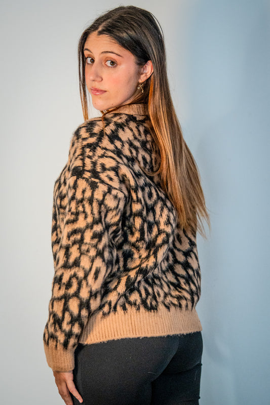 Sekmed Sweater