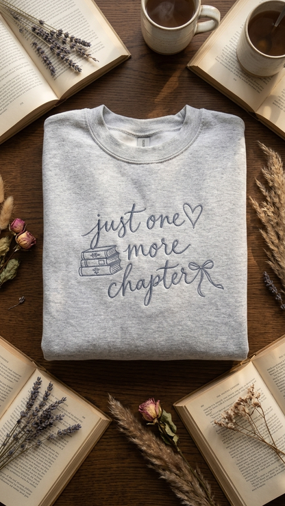 Sudadera Just One More Chapter